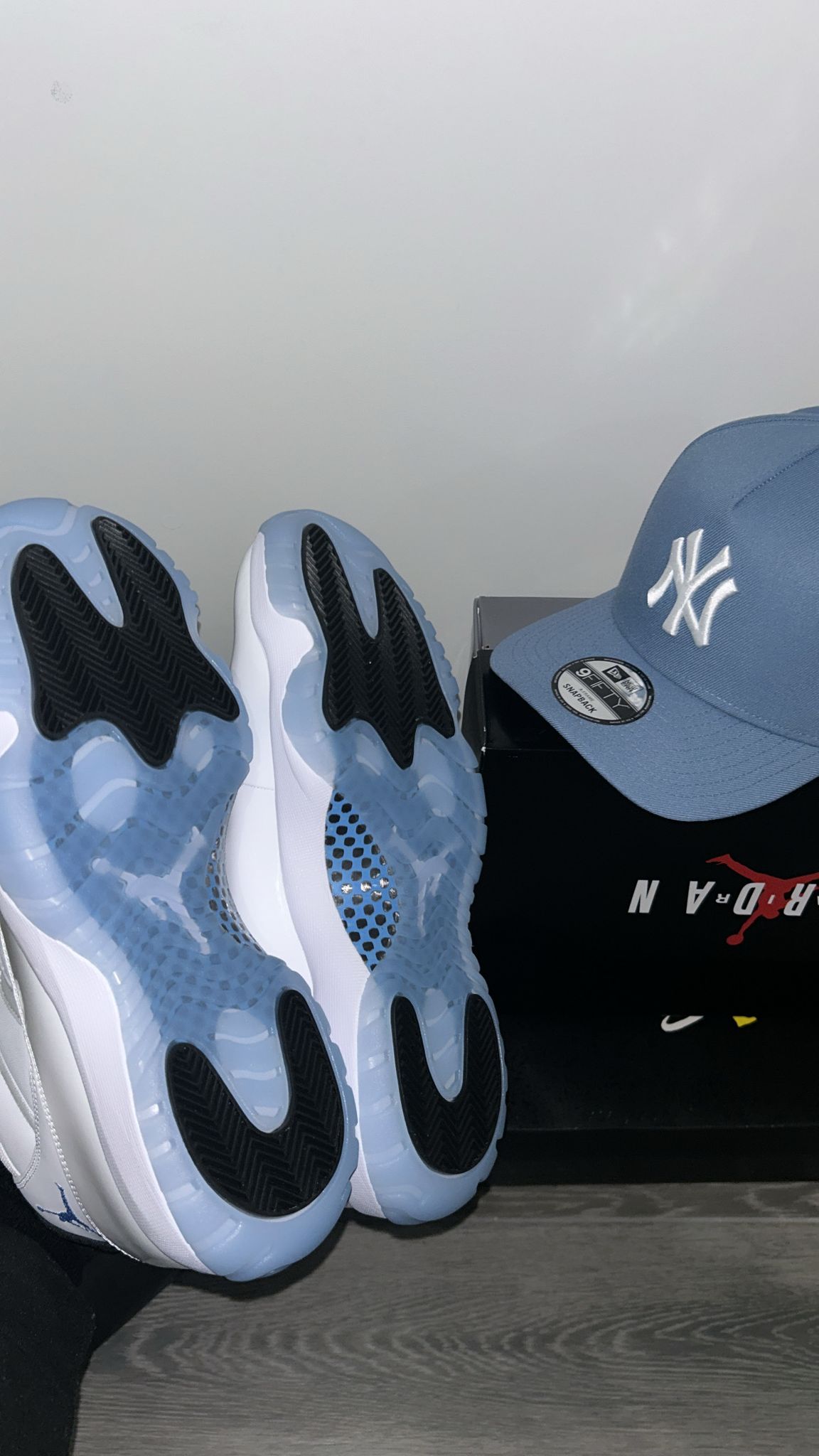 Jordan Legends Blues 11s and New Era Yankees 100 anniversarios